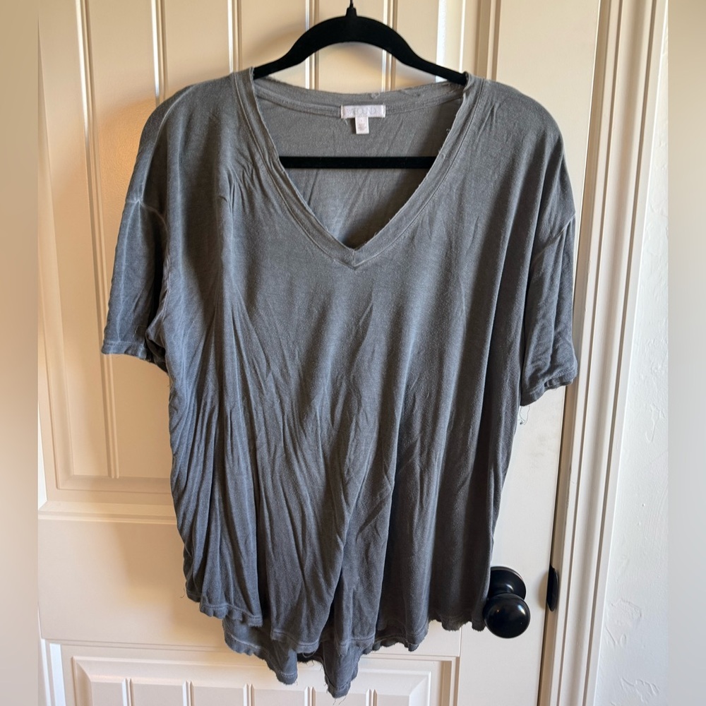 Abound Tee